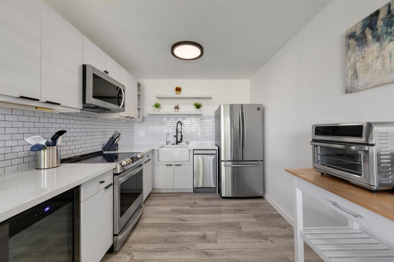 Newly Renovated Condo With Sup Paddle Boards And Golf Clubs Included Кайлуа Кона Екстериор снимка