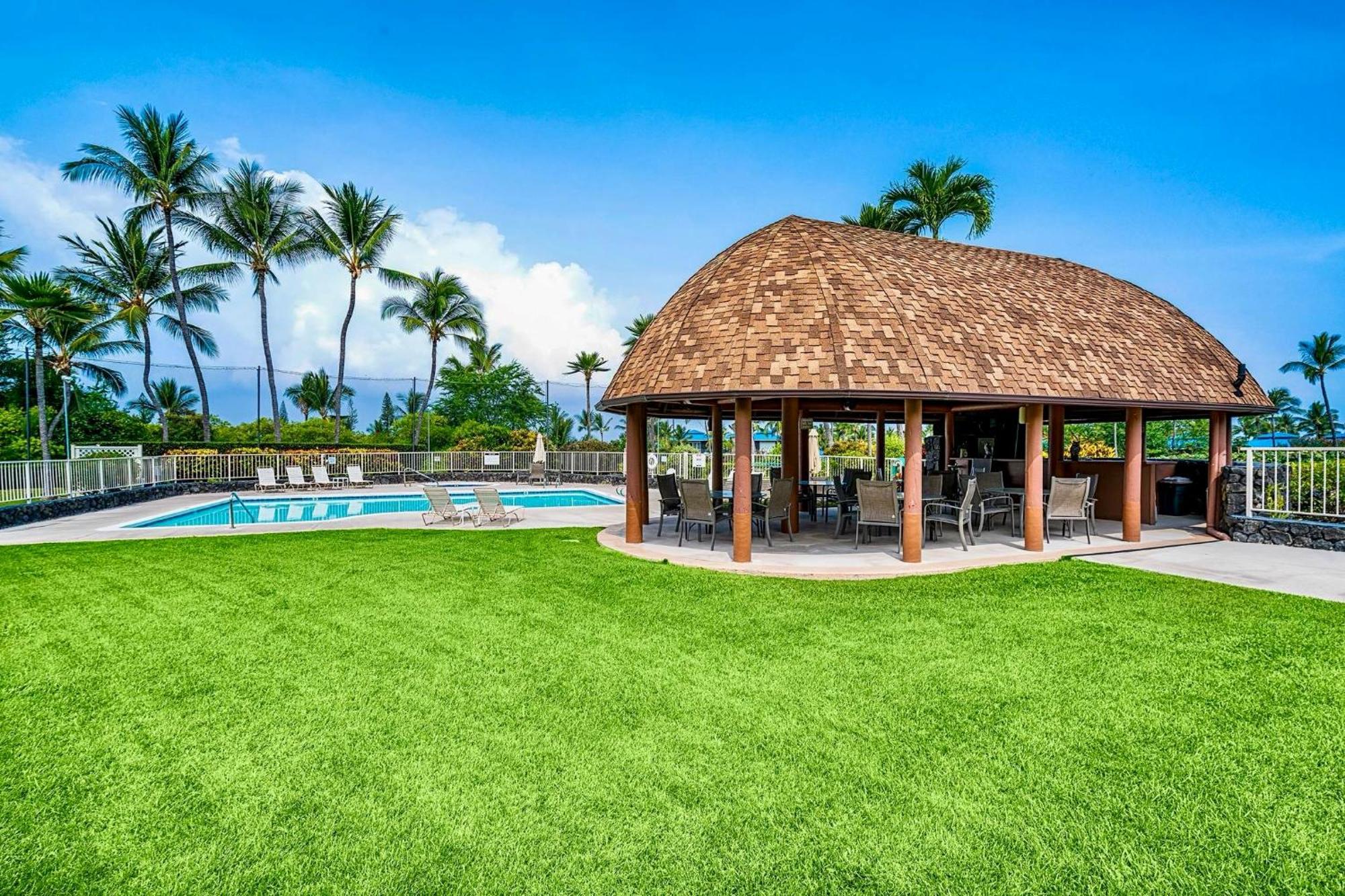 Newly Renovated Condo With Sup Paddle Boards And Golf Clubs Included Кайлуа Кона Екстериор снимка